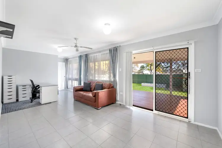 Fifth view of Homely house listing, 9 Farmview Drive, Cranebrook NSW 2749