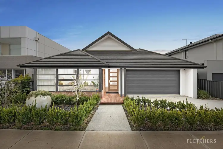 14 Playwright Street, Clyde North VIC 3978