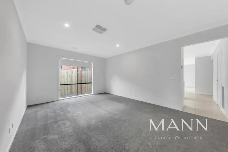 Fourth view of Homely house listing, 8 Trentino Grove, Fraser Rise VIC 3336