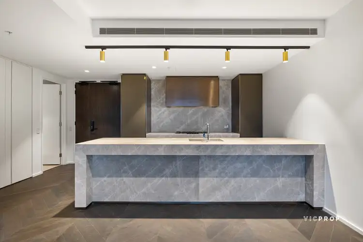 2B2B/20 Queens Road, Melbourne VIC 3004