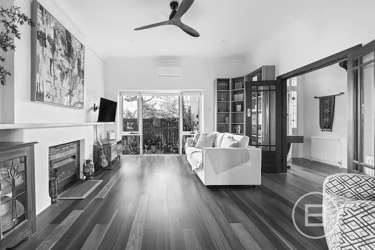 7 Gladstone Parade, Elsternwick VIC 3185
