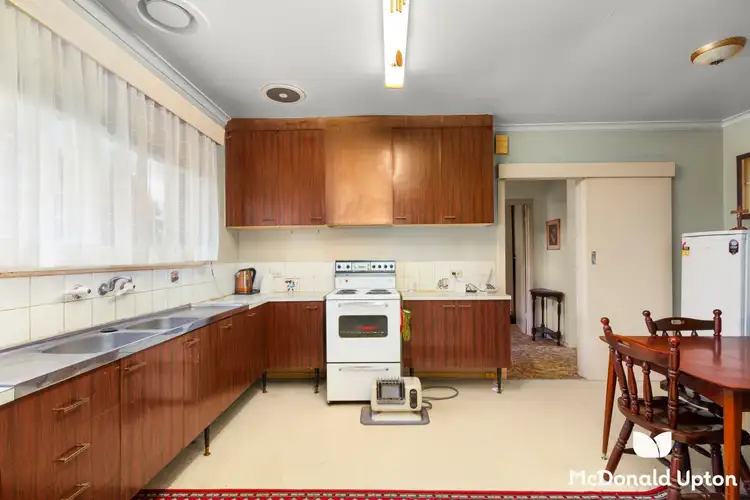Fifth view of Homely house listing, 15 Kitson Crescent, Airport West VIC 3042