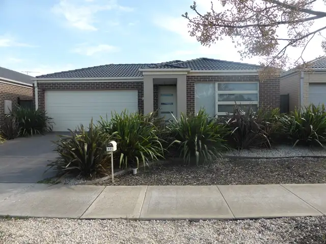 17 Garland Terrace, Point Cook VIC 3030