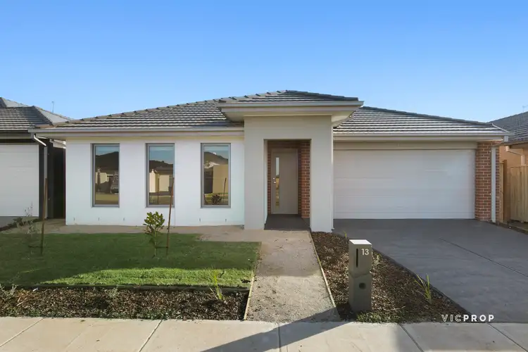 13 Cotswold Street, Mambourin VIC 3024