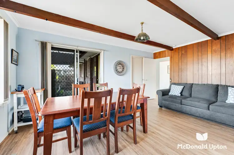 Fifth view of Homely house listing, 18 Parnell Crescent, Gladstone Park VIC 3043