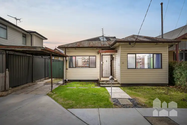 18 Pearce Street, Yarraville VIC 3013