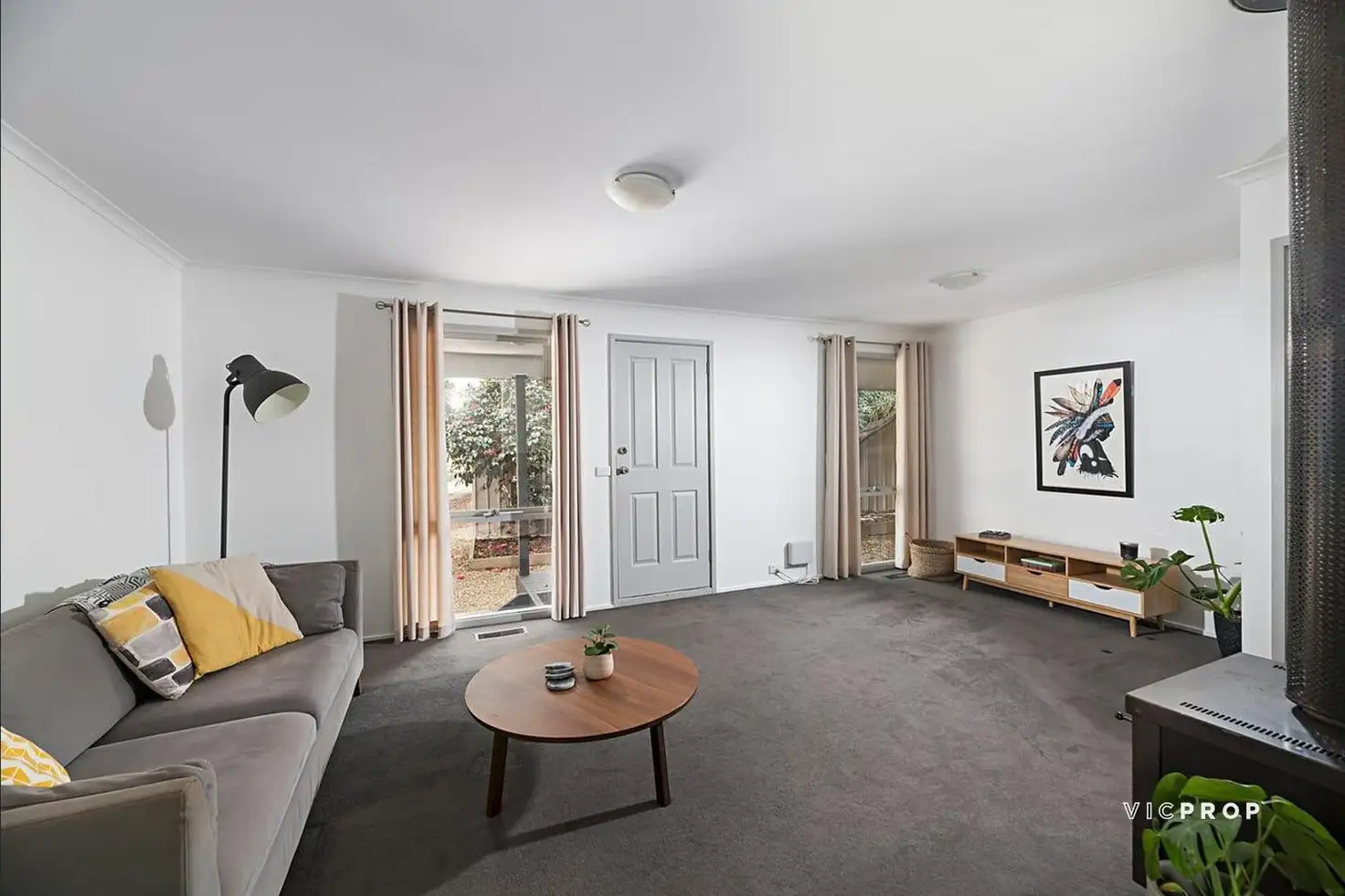 Main view of Homely unit listing, 2/37 Foxzami Crescent, Epping VIC 3076