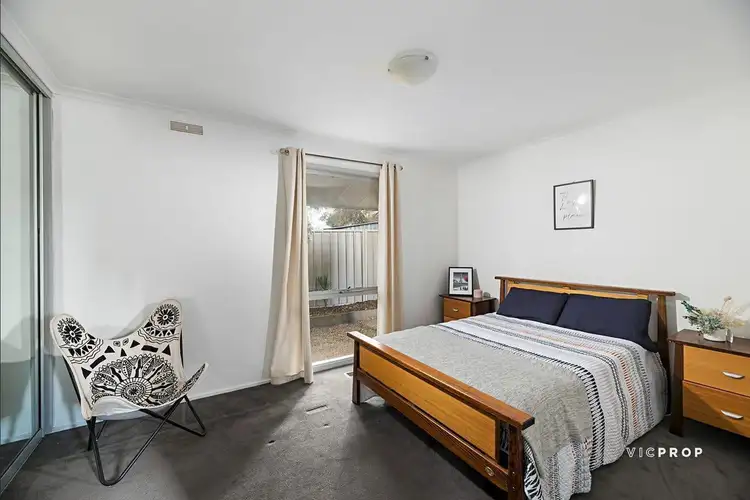 Fifth view of Homely house listing, 2/37 Foxzami Crescent, Epping VIC 3076