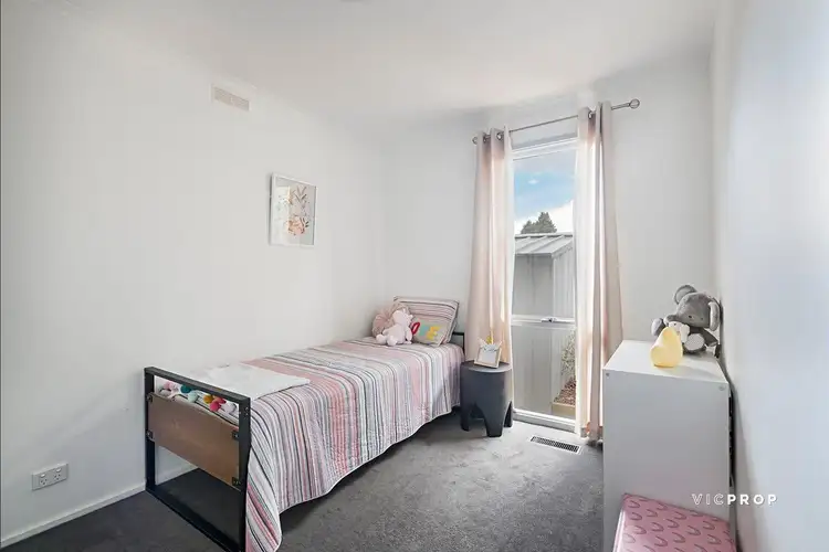 Sixth view of Homely unit listing, 2/37 Foxzami Crescent, Epping VIC 3076