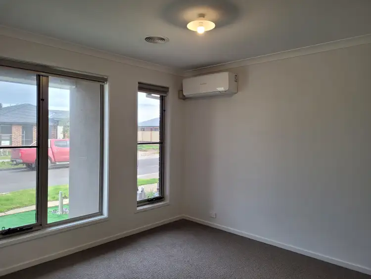 Fifth view of Homely house listing, 10 Shallow Street, Mambourin VIC 3024