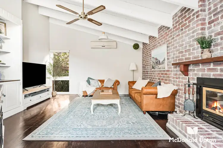 Third view of Homely house listing, 3 Cresta Court, Keilor East VIC 3033