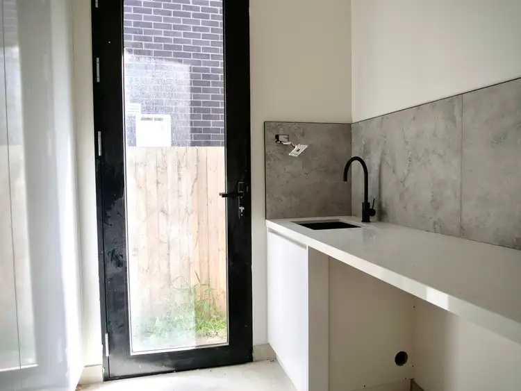 Sixth view of Homely townhouse listing, 2 Stanton Street, Highett VIC 3190