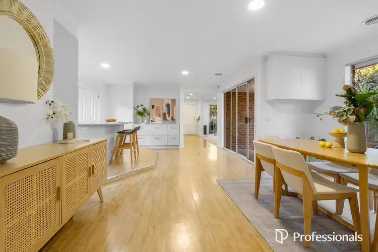 Fourth view of Homely house listing, 2 Claremont Glen, Berwick VIC 3806