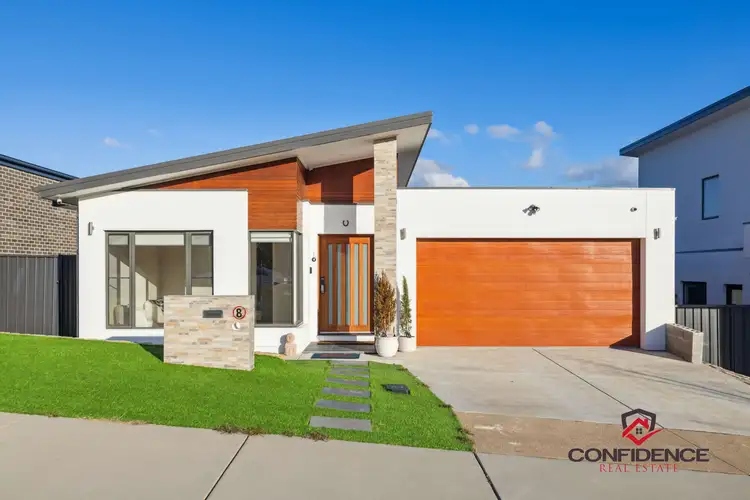8 Torzillo Street, Taylor ACT 2913