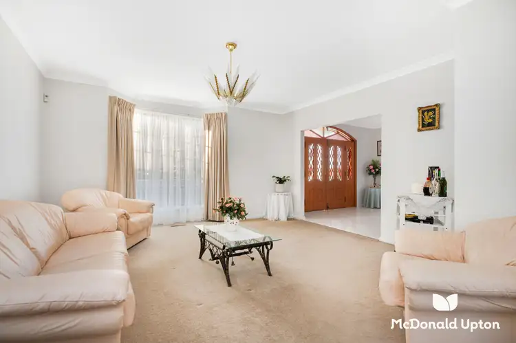 Fifth view of Homely house listing, 118 Greenvale Drive, Greenvale VIC 3059