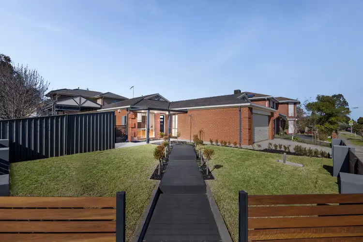 21 Chittenup Bend, Sydenham VIC 3037