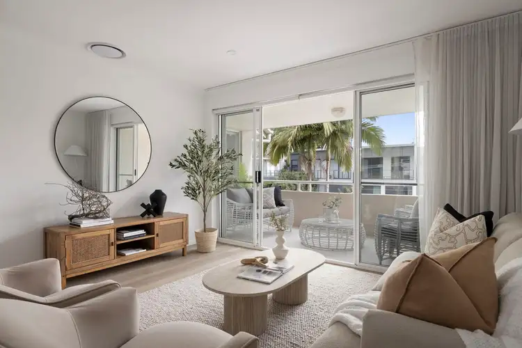 Main view of Homely unit listing, 7/59 Macquarie Street, St Lucia QLD 4067