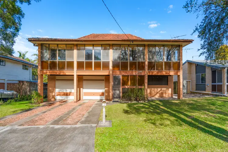 23 Rinora Street, Corinda QLD 4075