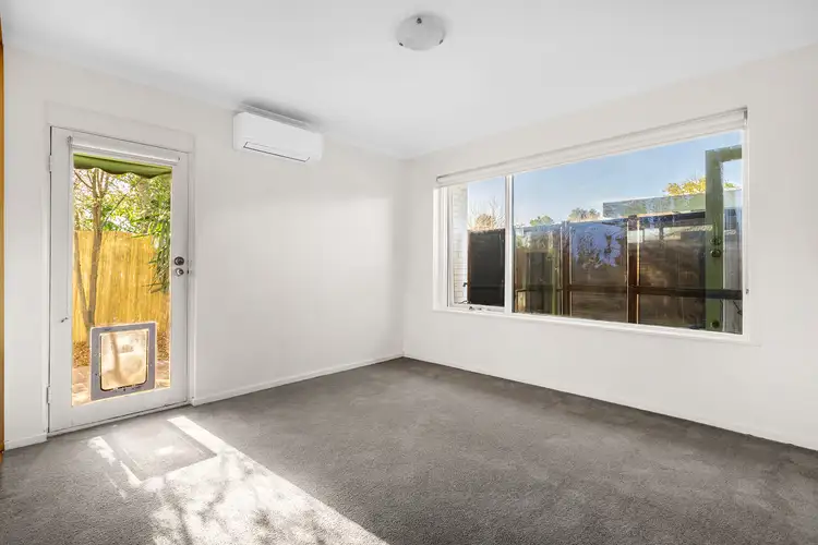 Main view of Homely unit listing, 2/35 Trevelyan Street, Elsternwick VIC 3185