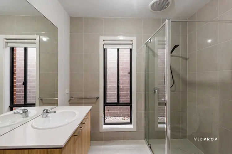 Fourth view of Homely house listing, 5 Horatio Street, Point Cook VIC 3030