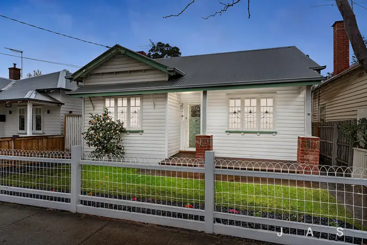 76 Empress Avenue, Kingsville VIC 3012