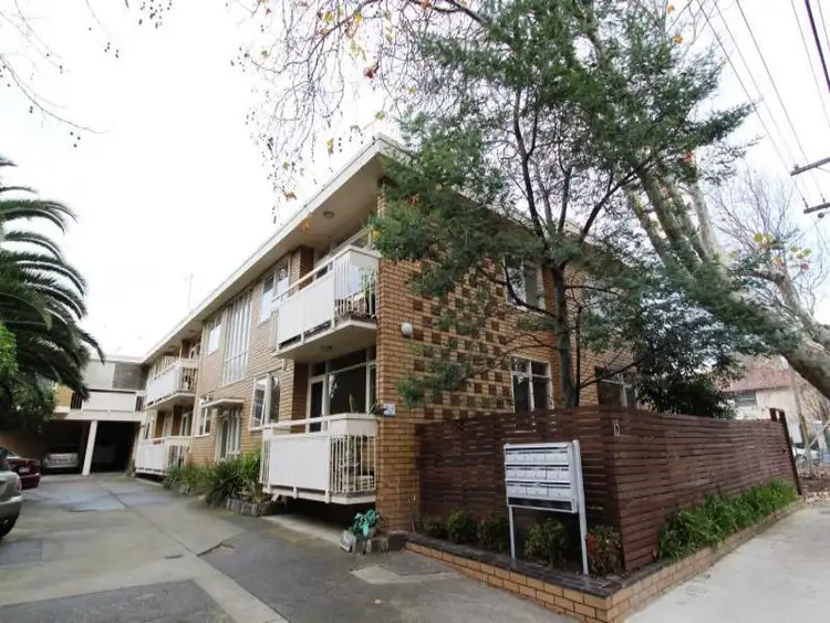 3/15 Foam Street, Elwood VIC 3184
