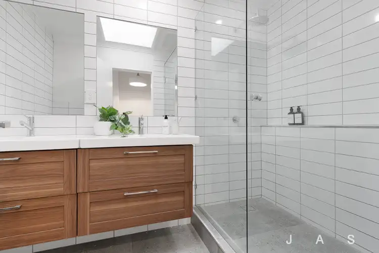 Fifth view of Homely townhouse listing, 5/199-203 Geelong Road, Kingsville VIC 3012