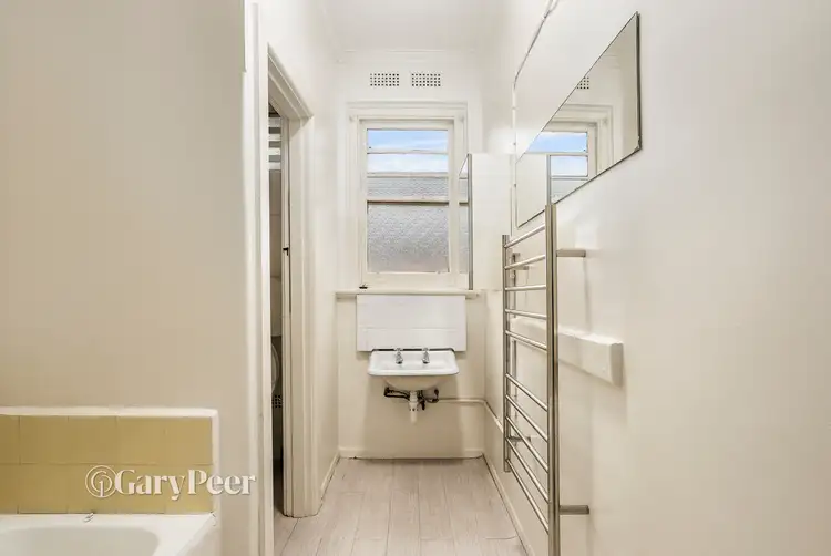 Sixth view of Homely block of units listing, 1-6/112 Westbury Street, Balaclava VIC 3183