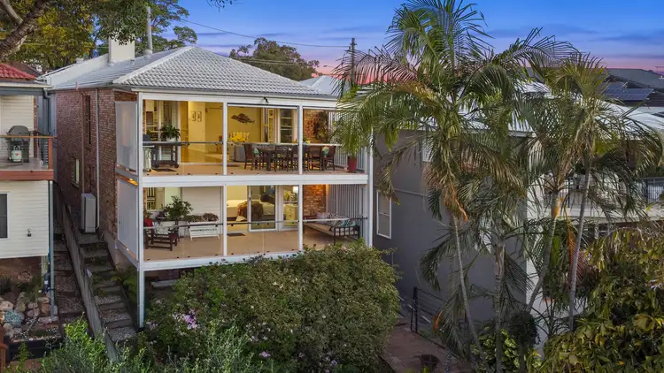 421 Swann Road, St Lucia QLD 4067