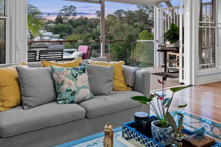 421 Swann Road, St Lucia QLD 4067