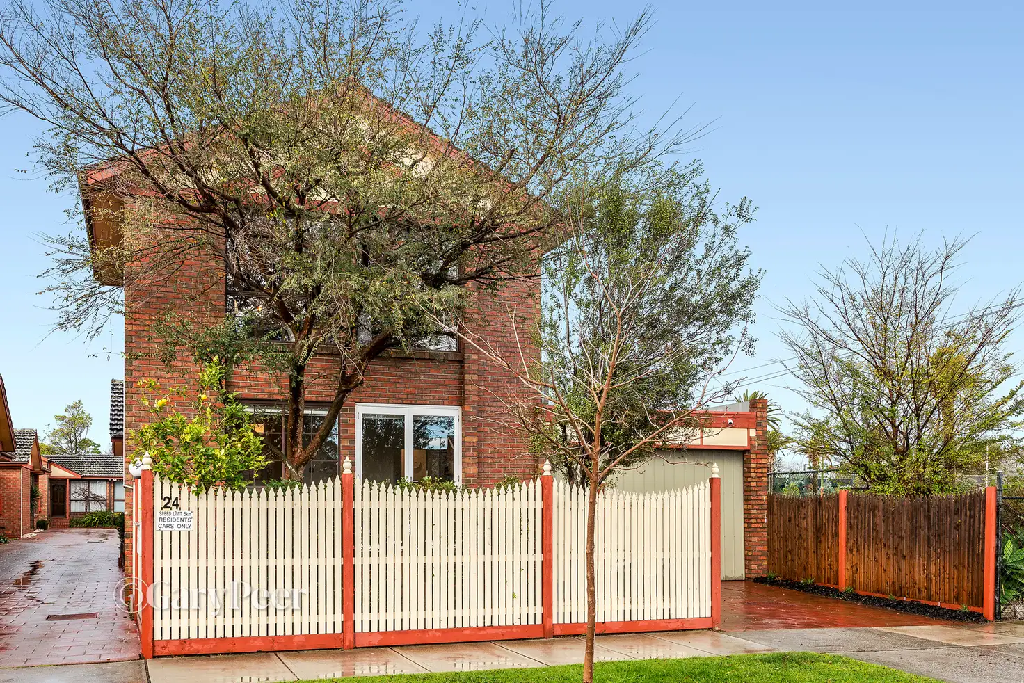 Main view of Homely townhouse listing, 2/24 Gerald Street, Murrumbeena VIC 3163