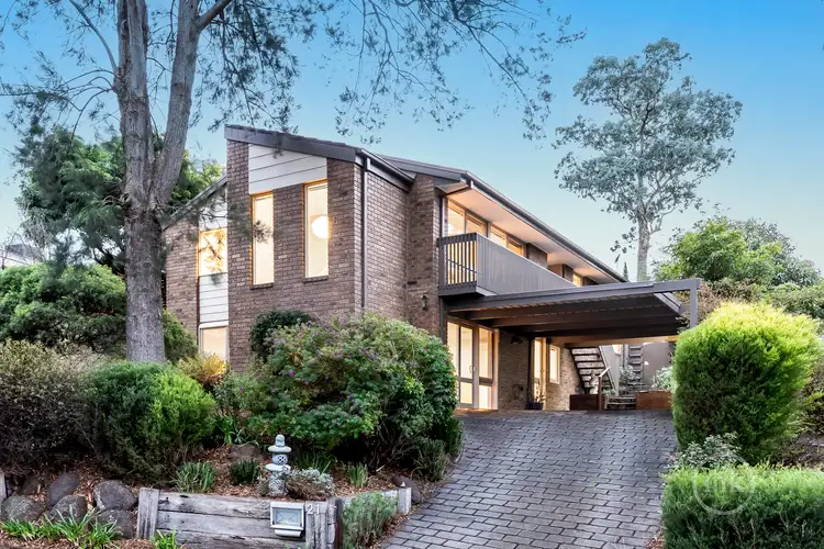 21 Macdhui Avenue, Eltham North VIC 3095