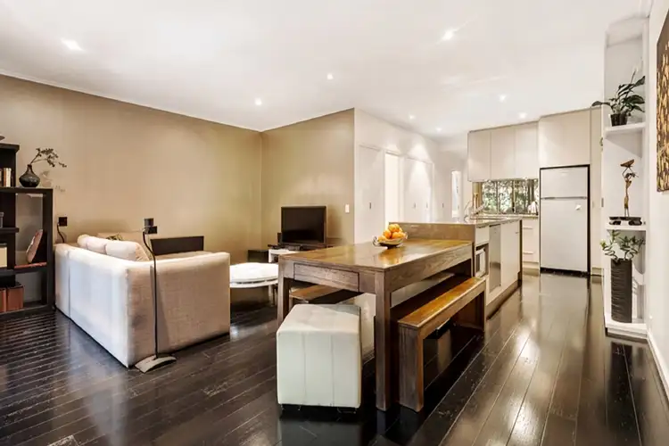 Third view of Homely apartment listing, 5/108 Greville Street, Prahran VIC 3181