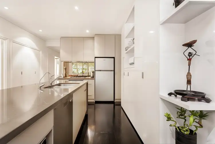 Fourth view of Homely apartment listing, 5/108 Greville Street, Prahran VIC 3181
