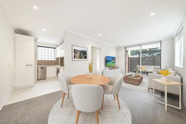 655 Old South Head Road