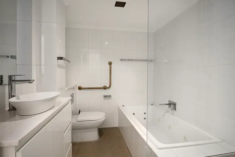 Fifth view of Homely apartment listing, 8/143-144 North Steyne, Manly NSW 2095