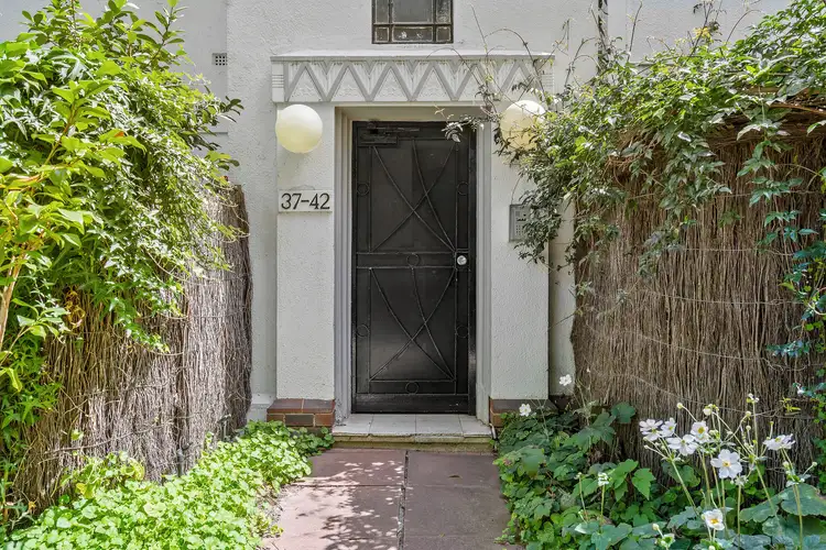 Second view of Homely apartment listing, 39/32 Queens Road, Melbourne VIC 3004