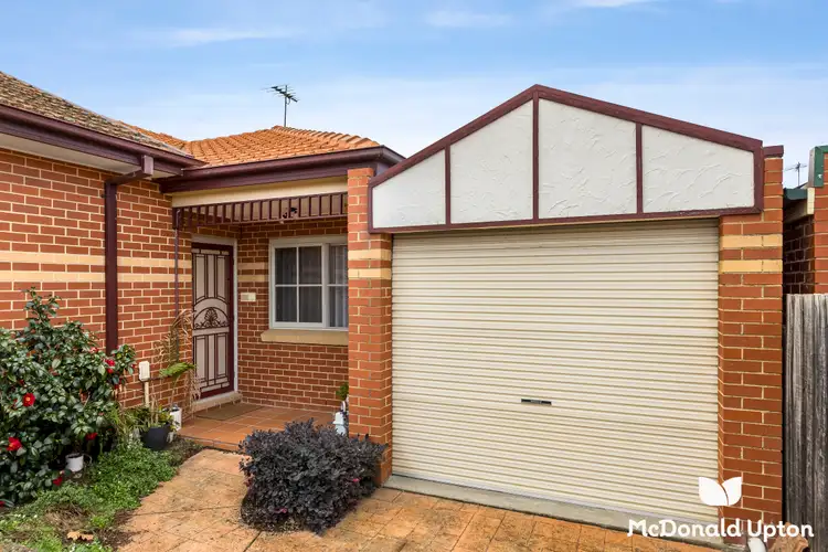 3/50 Deakin Street, Essendon VIC 3040