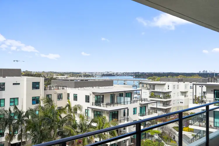 39/11 Bay Drive, Meadowbank NSW 2114