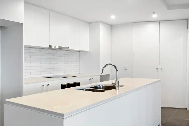 1114/90 Swain Street, Gungahlin ACT 2912