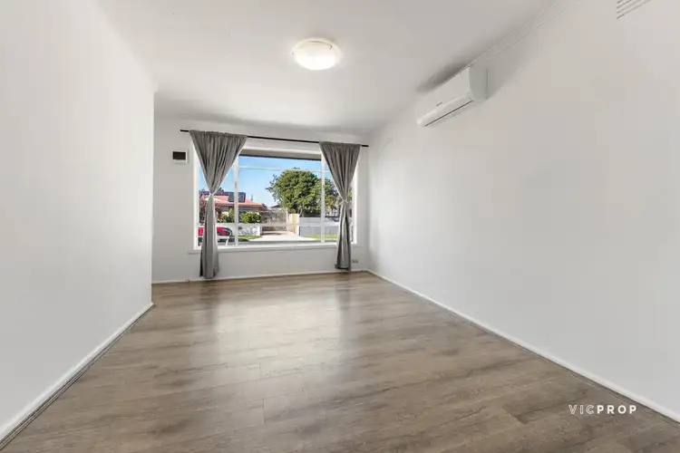 Fourth view of Homely unit listing, 2/1-3 Isla Street, Sunshine North VIC 3020