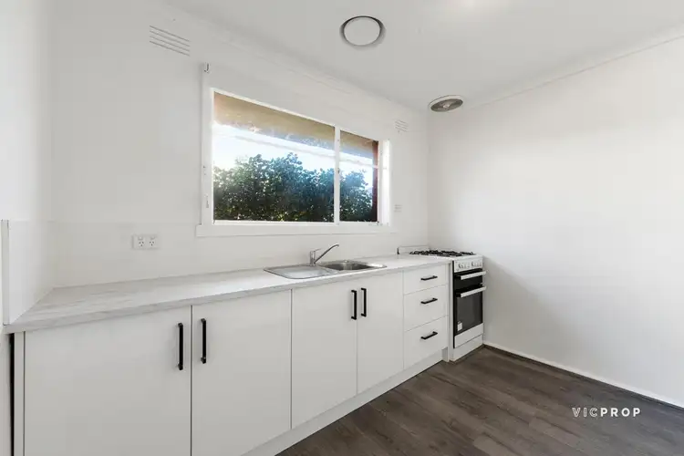 Sixth view of Homely unit listing, 2/1-3 Isla Street, Sunshine North VIC 3020
