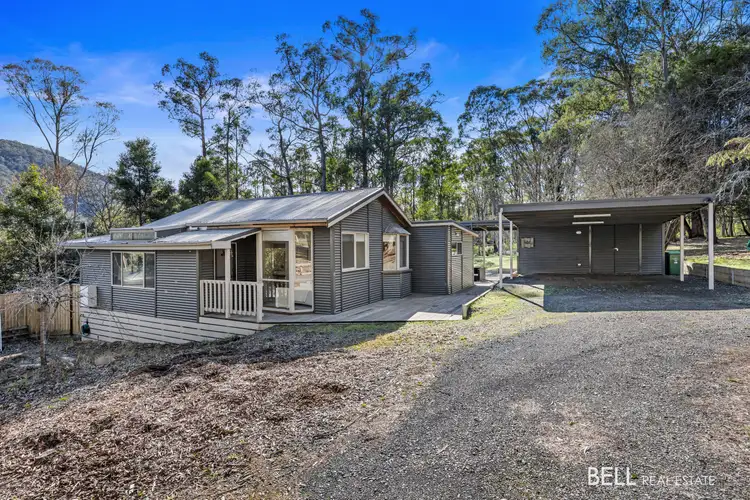 9 Leith Road, Mcmahons Creek VIC 3799