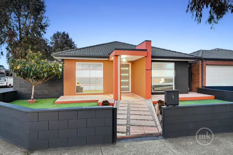 9 Meander Road, Doreen VIC 3754