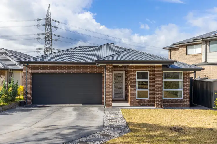 36 Garrison Road, Jordan Springs NSW 2747
