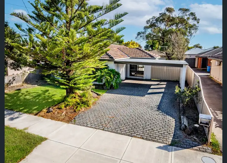 25 Lorna Street