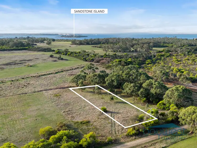 44 Creswell Street, Crib Point VIC 3919