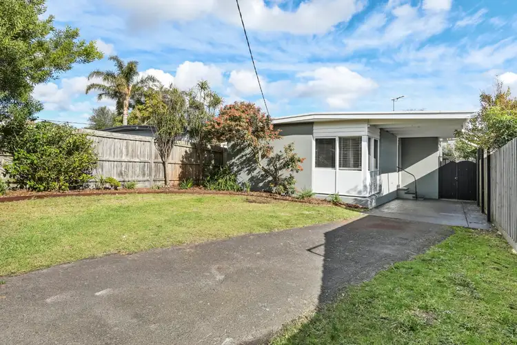 190 Seventh Avenue, Rosebud VIC 3939
