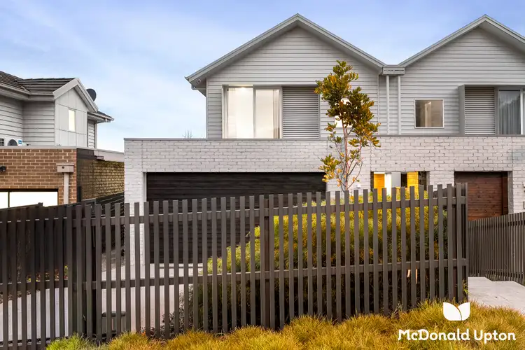 21 Rosehill Road, Essendon West VIC 3040