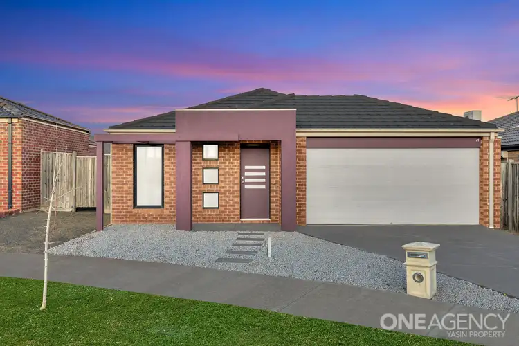 Second view of Homely house listing, 11 Maple Close, Harkness VIC 3337